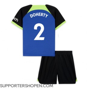 Tottenham Hotspur Matt Doherty #2 Bortatröja Barn 2022-23 Kortärmad (+ korta byxor)